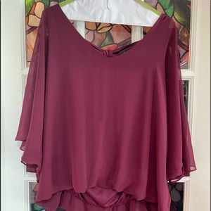 Burgundy flowy sheer (lined in body-sheer sleeves) flattering top. Gently used.